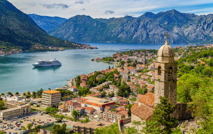 Kotor in der Bucht von Kotor