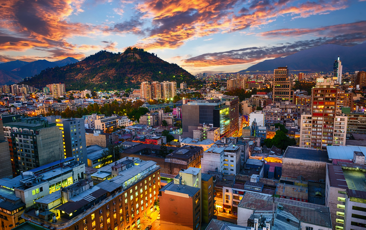 Abendpanorama von Santiago de Chile