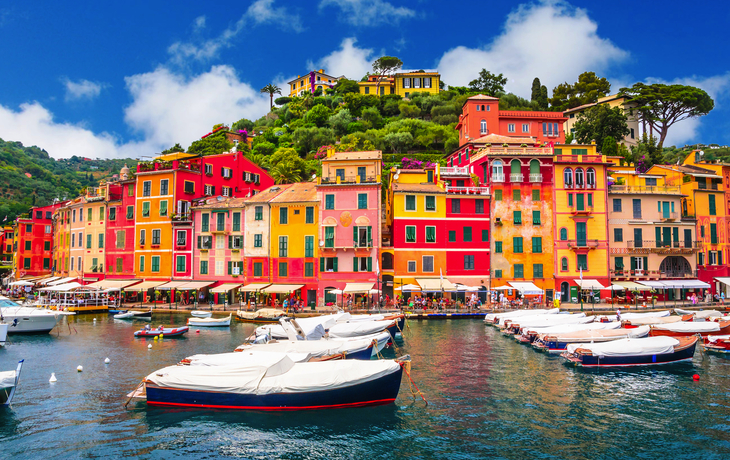 Bucht mit bunten Häusern in Portofino