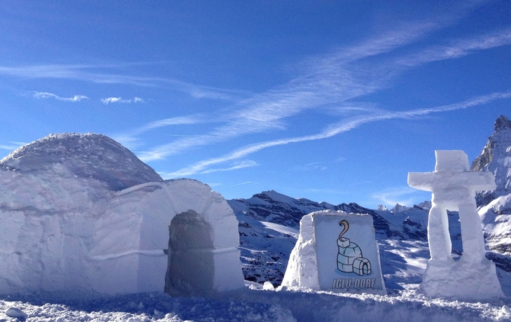 Iglu-Dorf nahe der Gornergrat Bahn am Matterhorn