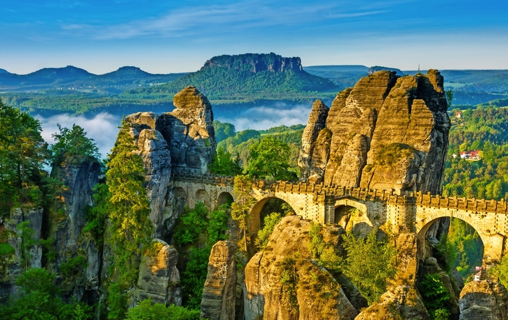 Felsformation Bastei in der Sächsischen Schweiz, Deutschland
