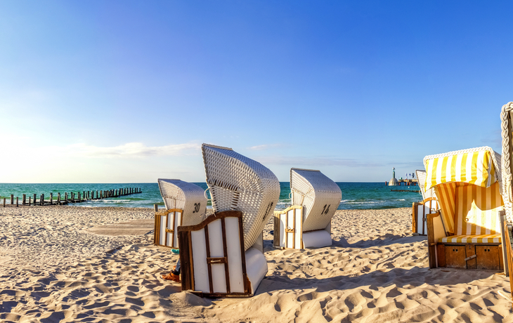 Strand von Zingst auf der Halbinsel Fischland-Darß in Mecklenburg-Vorpommern, Deutschland