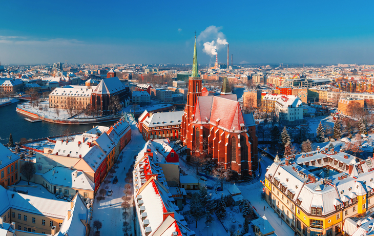 Luftpanorama von Breslau an einem Wintermorgen