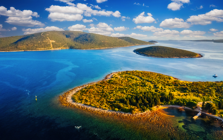 Exotic view of blue lagoon of Ilovik island on sunny day. Location Losinj island, Croatia, Europe.