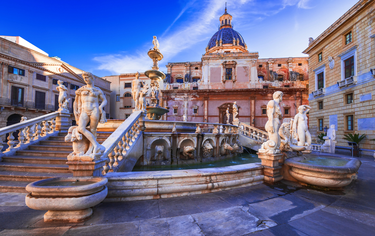 Piazza Pretoria in Palermo