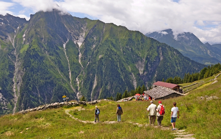 Wandern im Zillertal bei der Ahornspitze