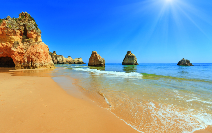 Playa de los tres hermanos an Algarve