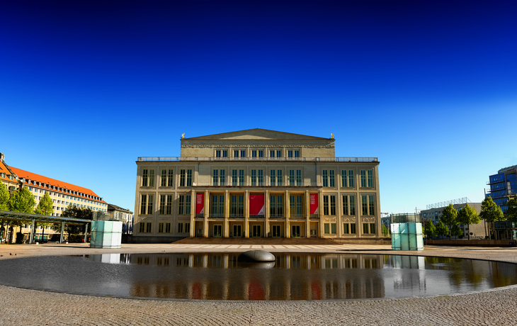 Oper Leipzig sehenswürdigkeit augustusplatz