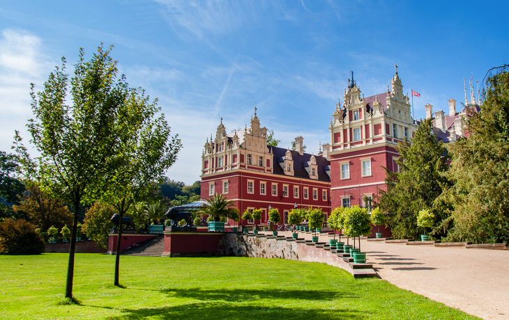 Schloss im Fürst-Pückler-Park in Bad Muskau, Deutschland