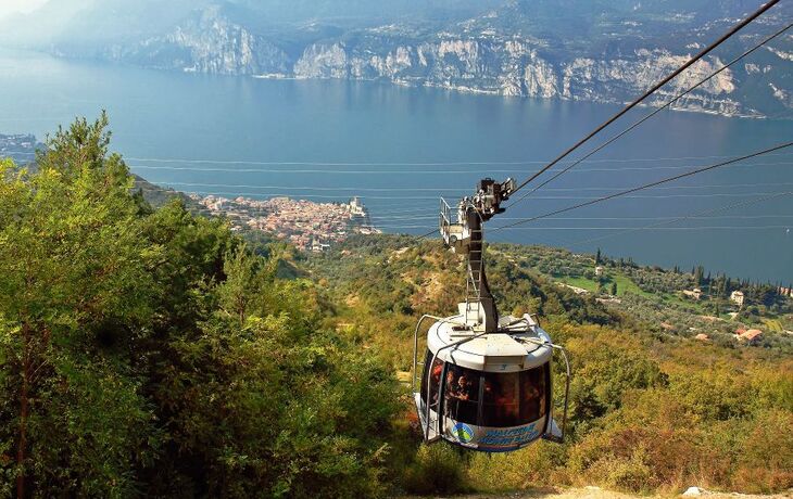 Seilbahn auf den Monte Baldo bei Malcesine am Gardasee