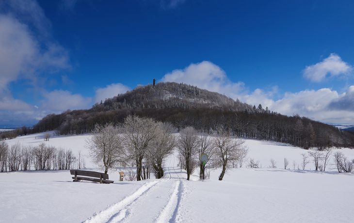 Blick zum Geisingberg von Altenberg aus im Winter