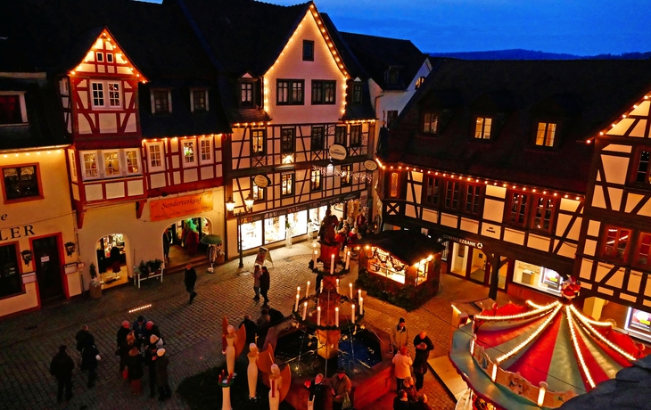 Weihnachtsmarkt in Michelstadt im südhessischen Odenwaldkreis, Deutschland