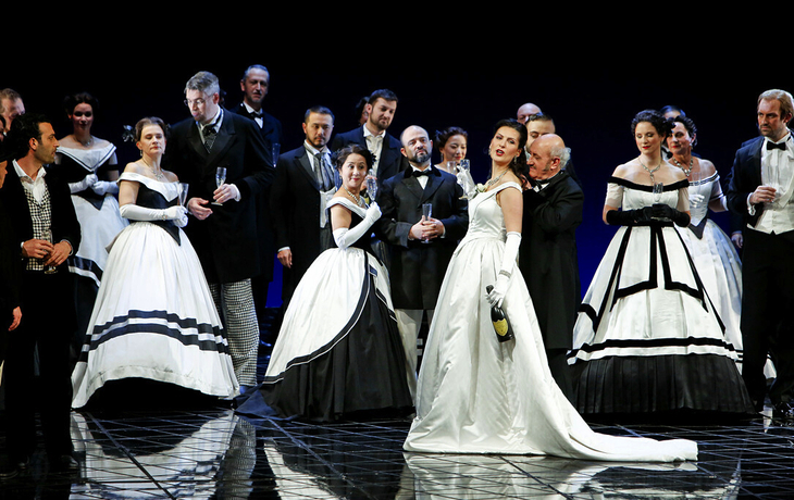 La Traviata Bühnenbild